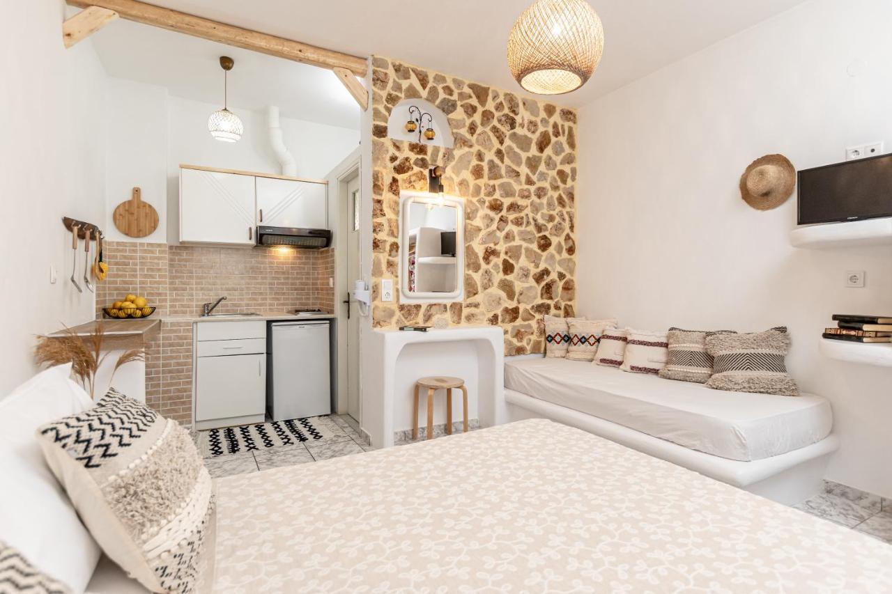 Studios Tasia Agios Prokopios  Bagian luar foto